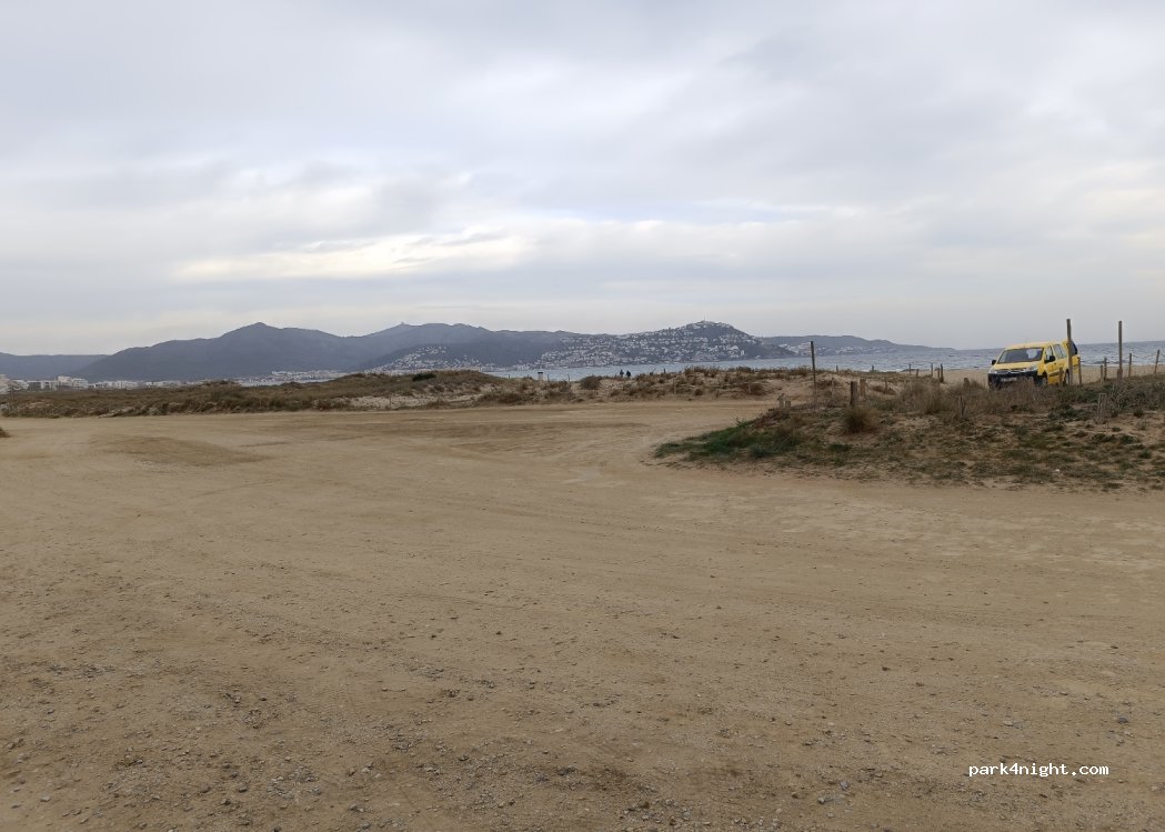 (17487) Castelló d'Empúries - Carretera de la Rajolería — foto 4