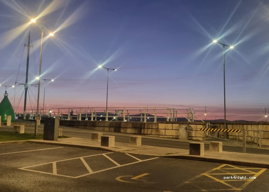 (LL18)  - Wellington Road — foto 3
