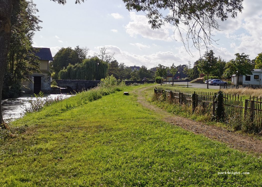 (49520) Le Bourg-d'Iré - 2 D181 — foto 2