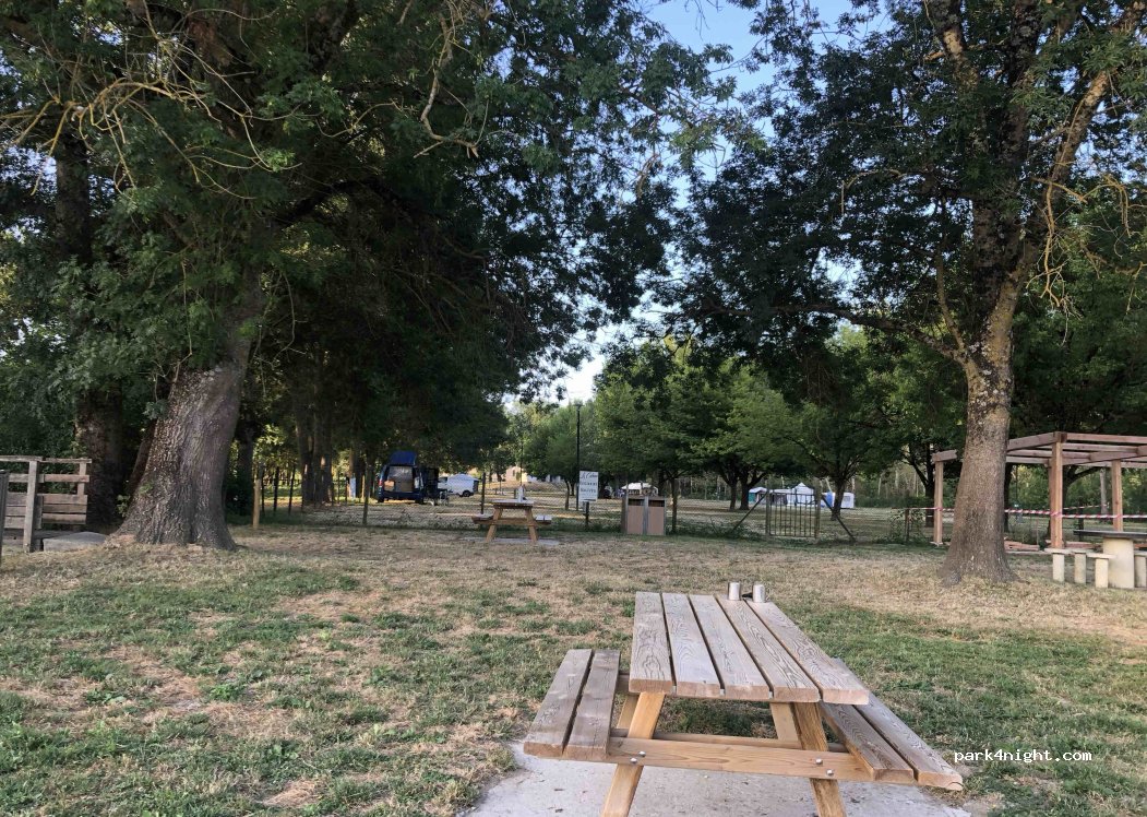 Camping La Fontaine du Pre St Jean — foto 5