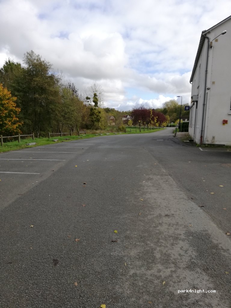 (37460) Montrésor - 3 Impasse de la Ronde — foto 2