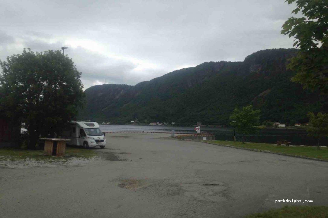 (7200) Kyrksæterøra - 2 Stretet — foto 3