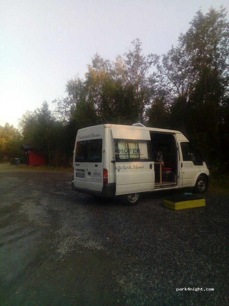 (905 32) Hörnefors - Unnamed Road — foto