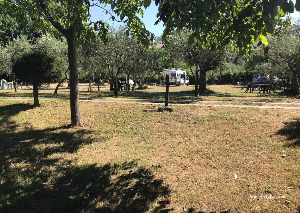 Agritourismo Tre Santi in Padula — foto