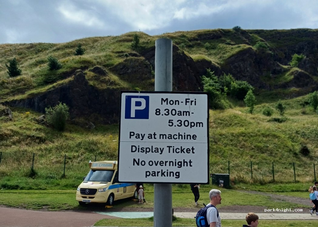 (EH8 8AZ) Edinburgh - Queen's Drive — foto 4
