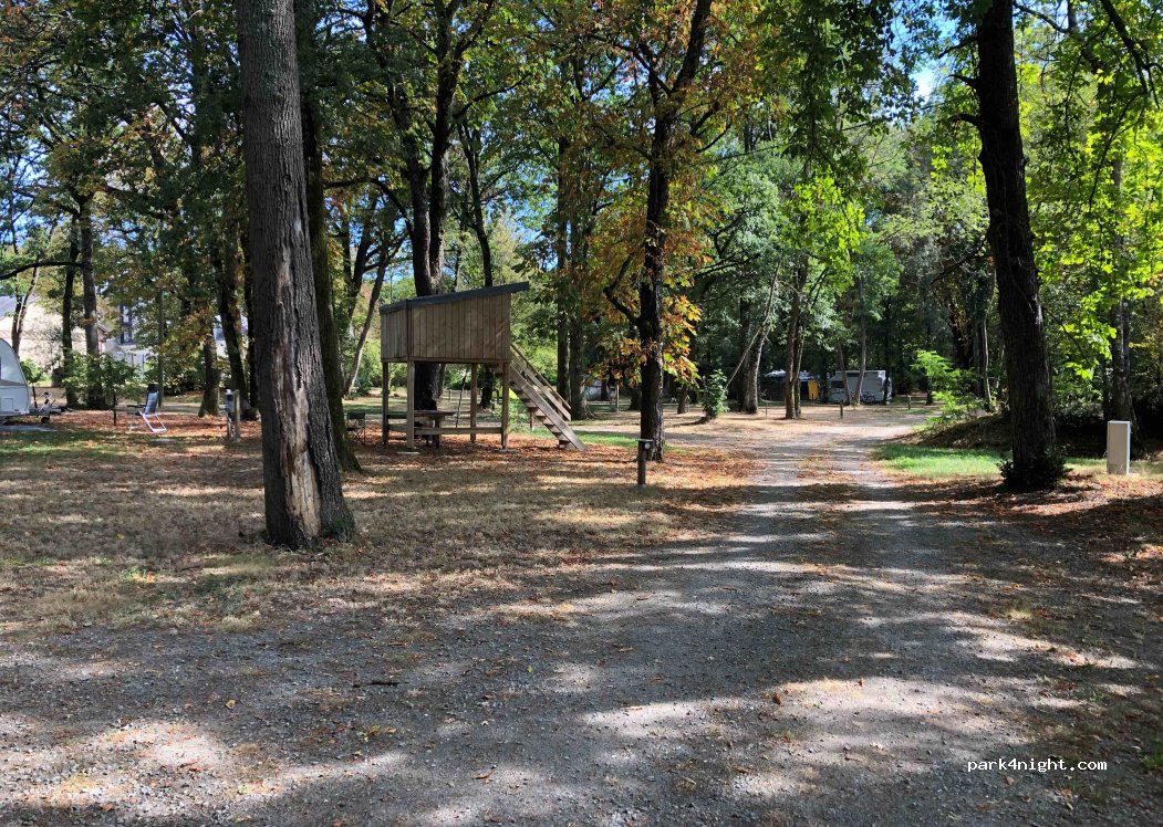 Camping L'Orangerie de Beauregard — foto 3