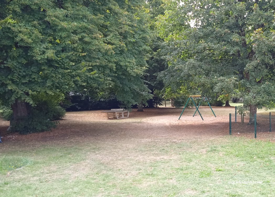 Camping municipal** — foto 4