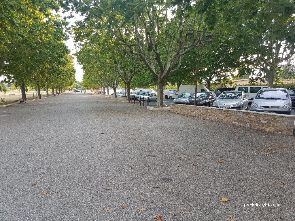 (84240) Saint-Martin-de-la-Brasque - 5615F Cours de la Burliere — foto 2