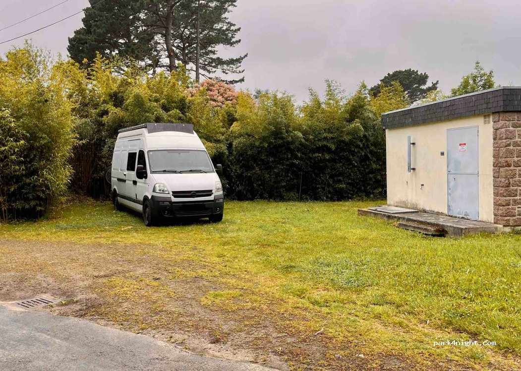 (22700) Perros-Guirec - 77 Rue des Carrières — foto 2