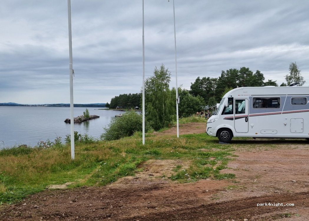 (792 77) Nusnäs - 19 Morängsvägen — foto 2