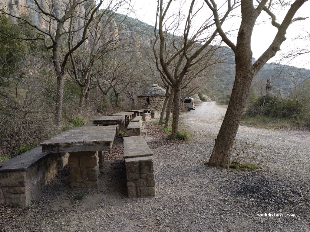 (25737) Alòs de Balaguer - Unnamed Road — foto