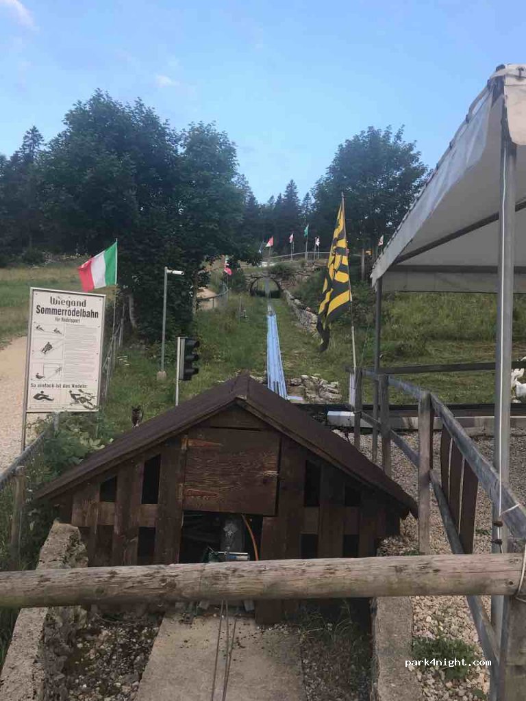 (2052) Fontaines - 2 La Vue-des-Alpes — foto 2