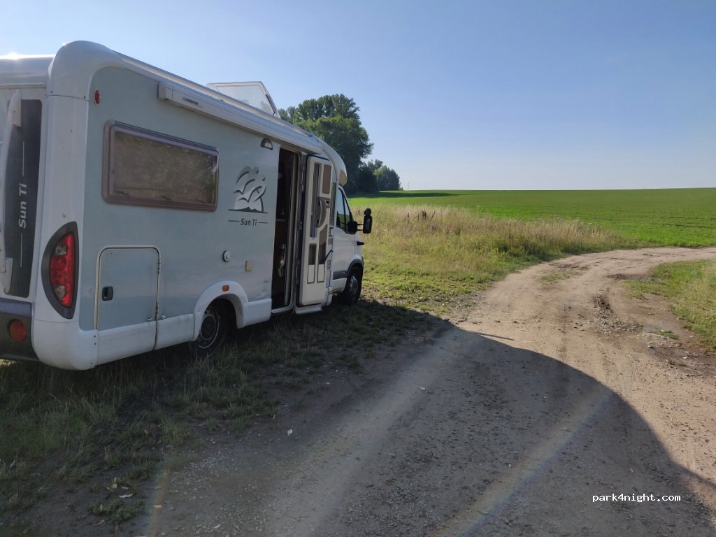 (691 67) Šakvice - Unnamed Road — foto