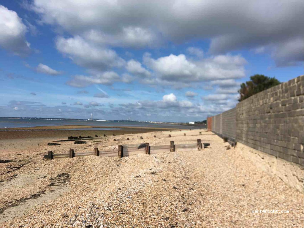 (PO14 3LU) Fareham - Salterns Road — foto 3