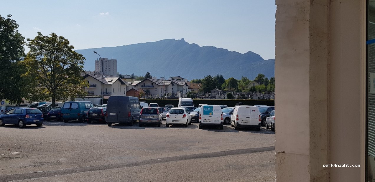 (73100) Aix-les-Bains - 40 Avenue de Saint-Simond — foto 3