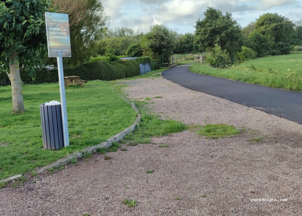 (14910) Blonville-sur-Mer - 102 Avenue de la Brigade Piron — foto 3