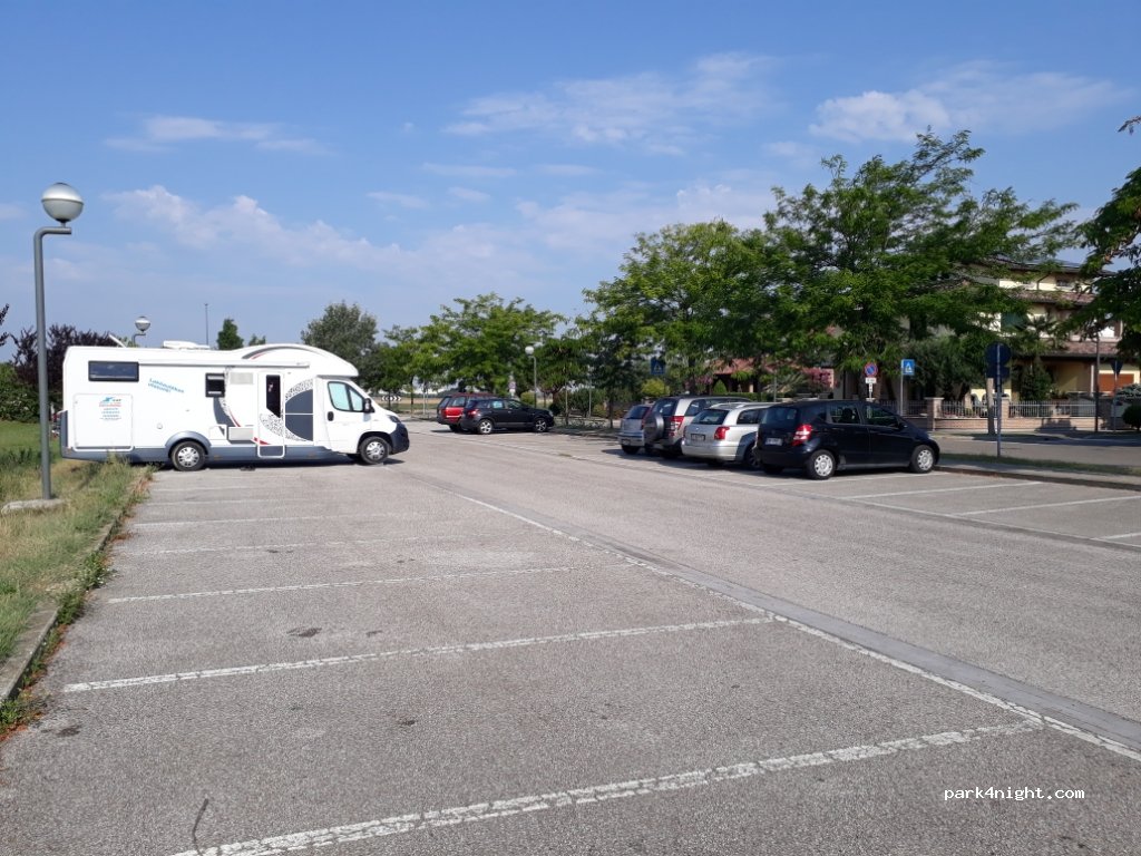 (48122) Punta Marina - 118 Viale delle Americhe — foto 3