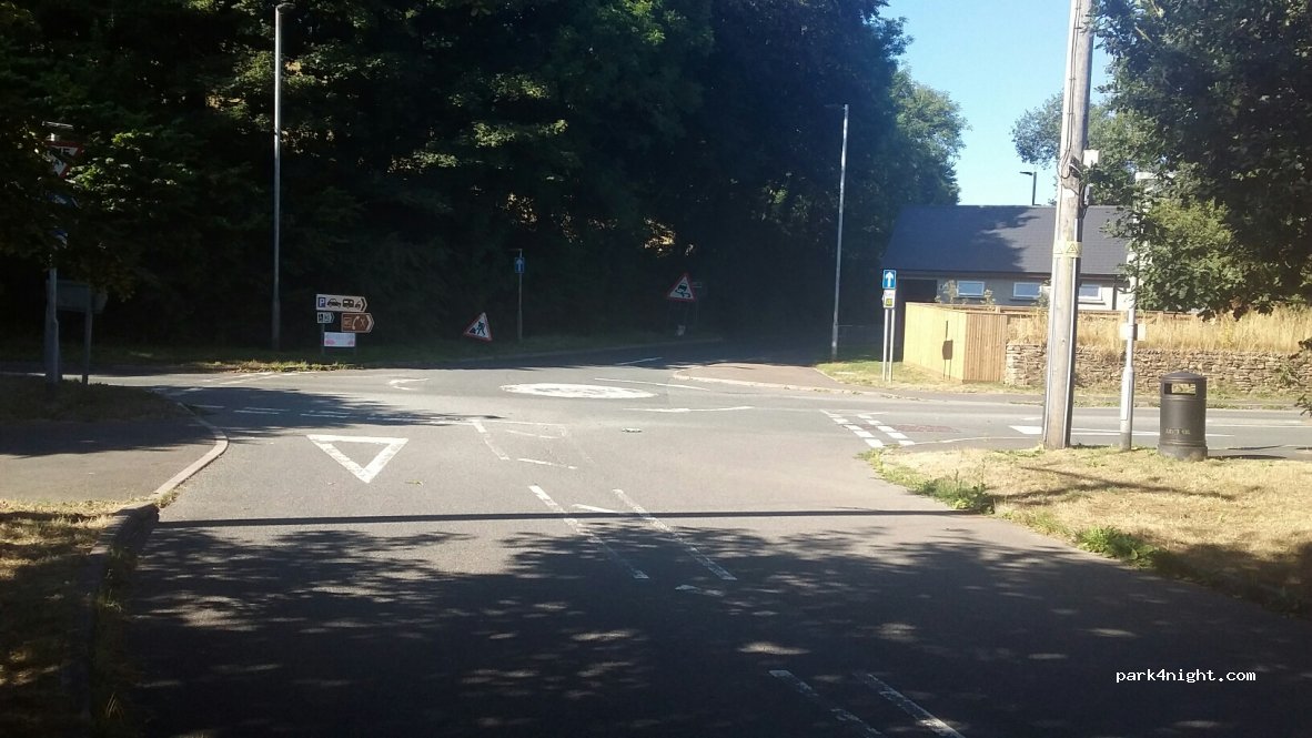 (PL15 7QN) Launceston - A30 — foto