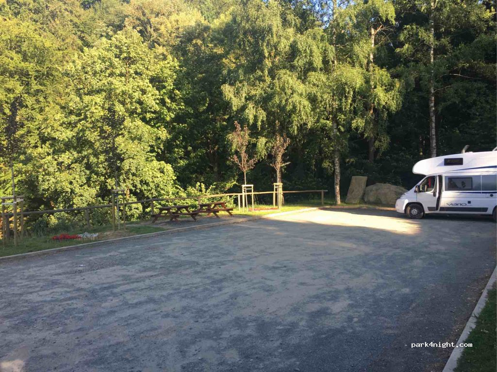 () Przesieka - 2 Bukowy Gaj — foto