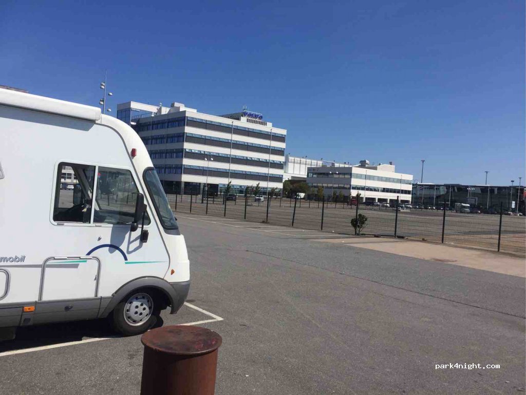 (418 79) Gothenburg - 15 Fästningsvägen — foto