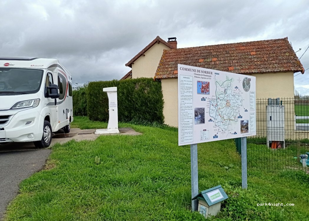 (03220) Sorbier - 10 Route de Varennes sur Teche — foto 4