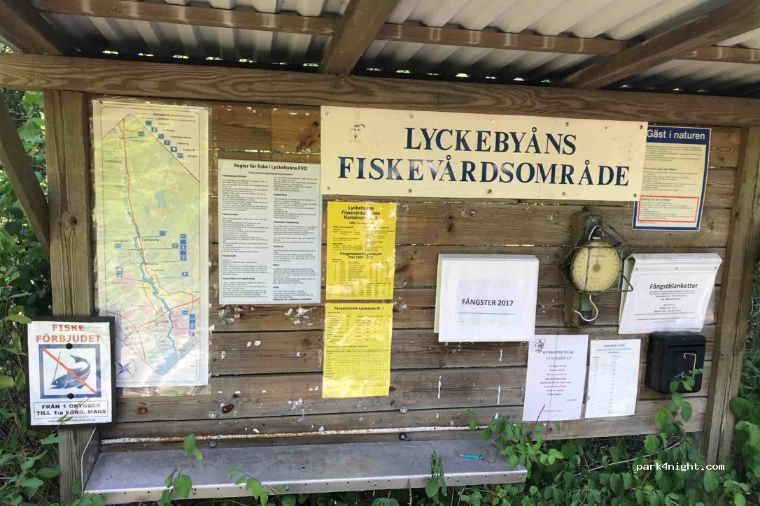 (371 92) Karlskrona - 4 Lyckeåborgsvägen — foto 2