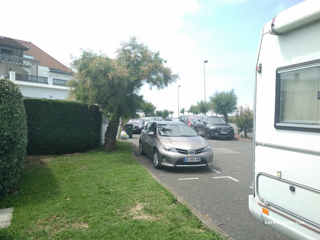 (64600) Anglet - 8 Boulevard des Plages — foto 3