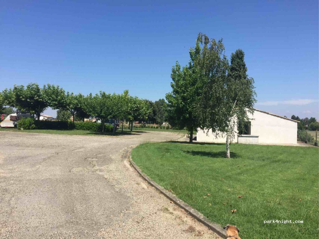 Camping Municipal  Bertranon — foto 2