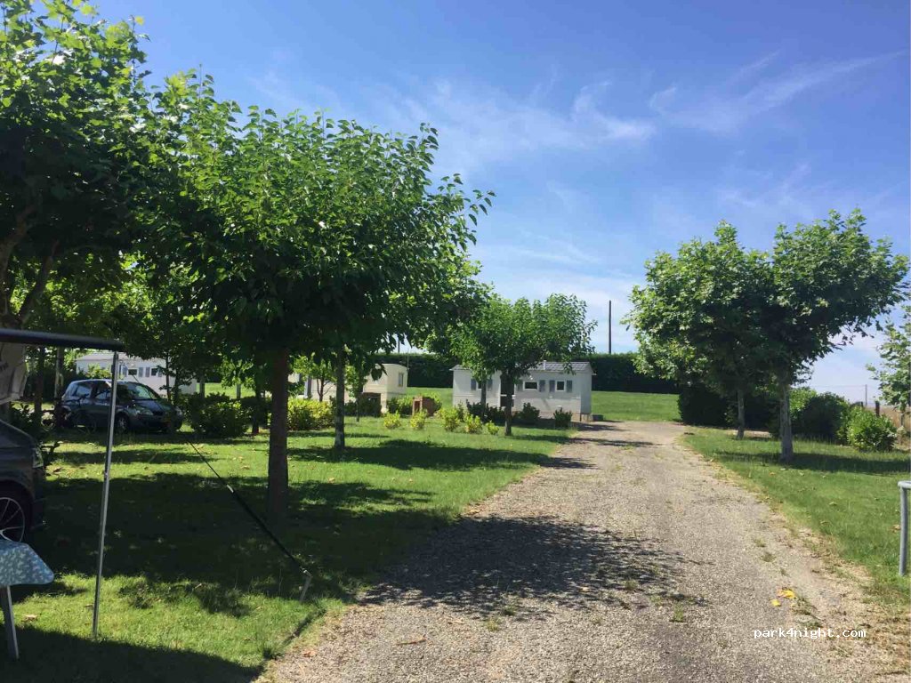 Camping Municipal  Bertranon — foto 3