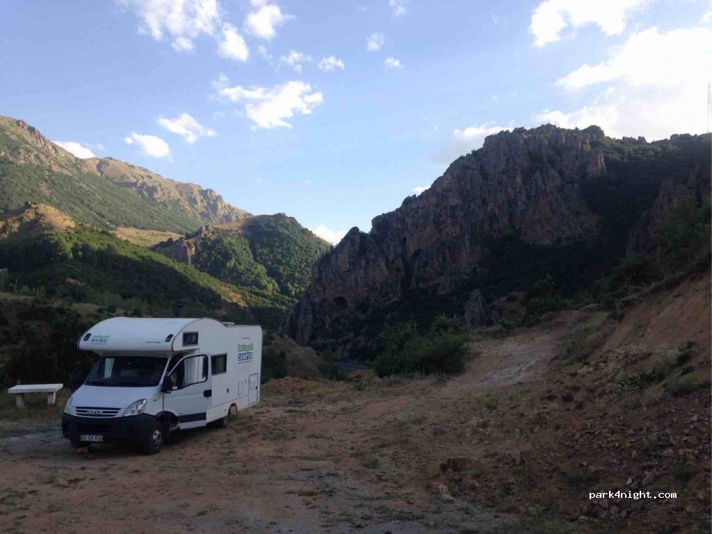 (58600)  - Zara Suşehri Yolu — foto 2
