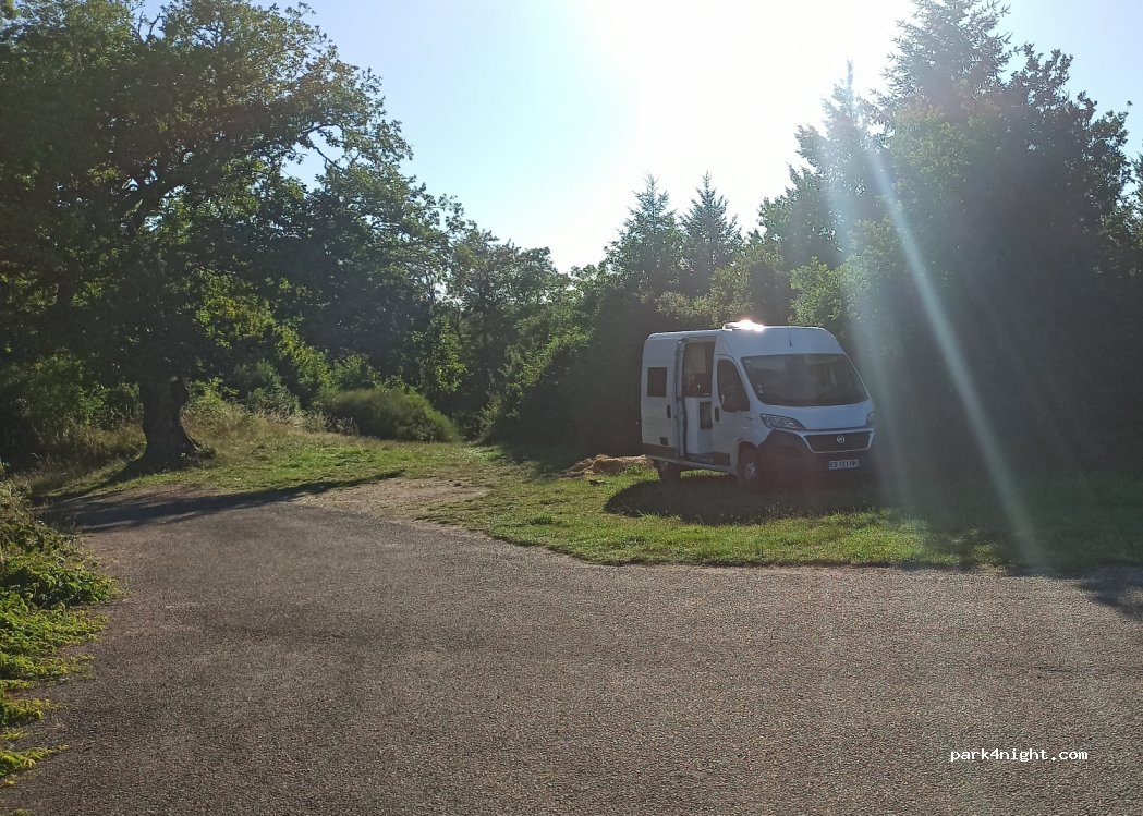 (21460) Vieux-Château - Unnamed Road — foto 4