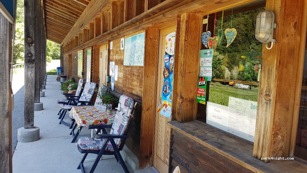 Camping Mulina Vicosoprano — foto