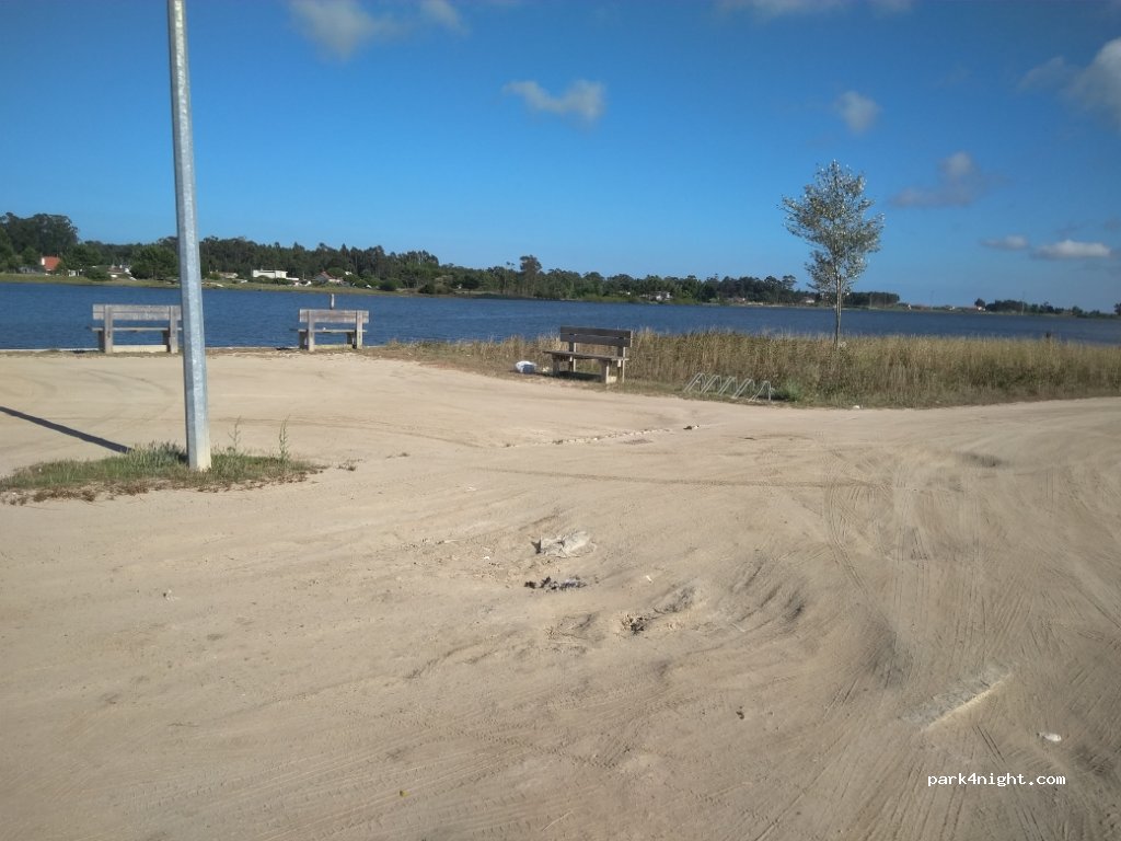 (3880) Ovar - 1599 Rua Família Colares Pinto — foto