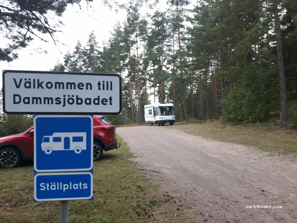 (783 95)  - 71 DAMMSJÖVÄGEN — foto 2