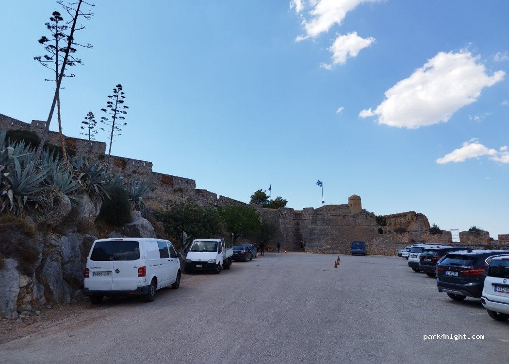 (211 00) Nafplio - Eparchiaki Odos Nafpliou - Frouriou Palamidiou — foto 2