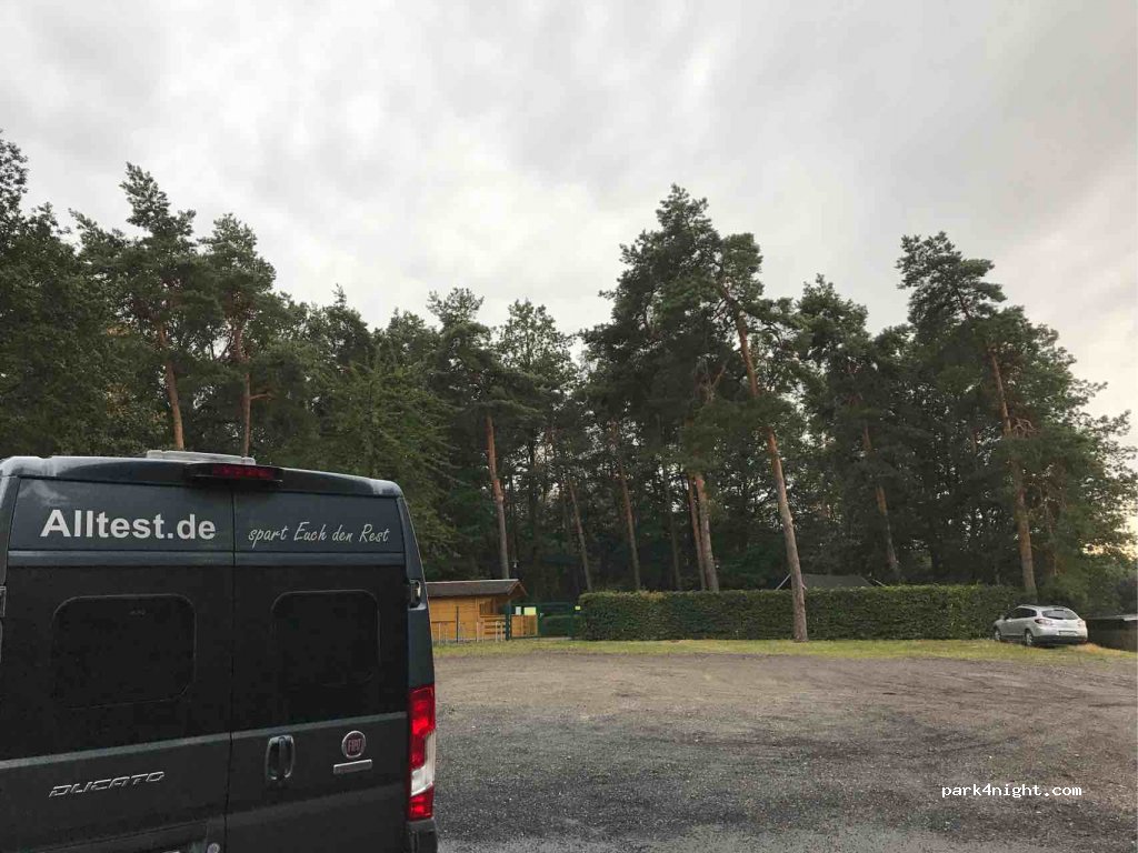 (08459) Neukirchen/Pleiße - 9 Hartmannsdorfer Straße — foto