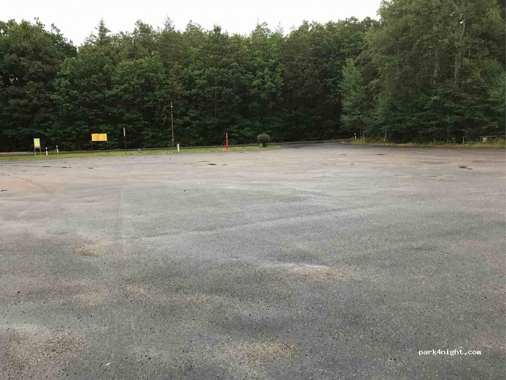 (08459) Neukirchen/Pleiße - 9 Hartmannsdorfer Straße — foto 2