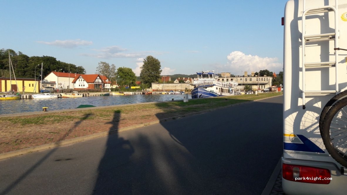 (82-340) Tolkmicko - 1 Parkowa — foto
