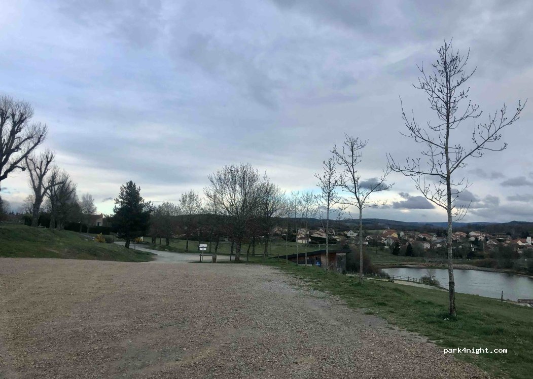 (48300) Naussac - Rue de l'Église — foto 2