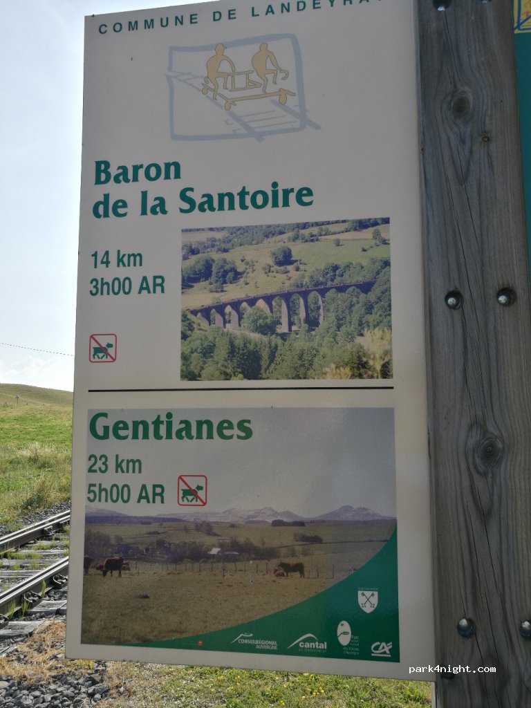 (15160) Landeyrat - Gare de Landeyrat Marcenat — foto