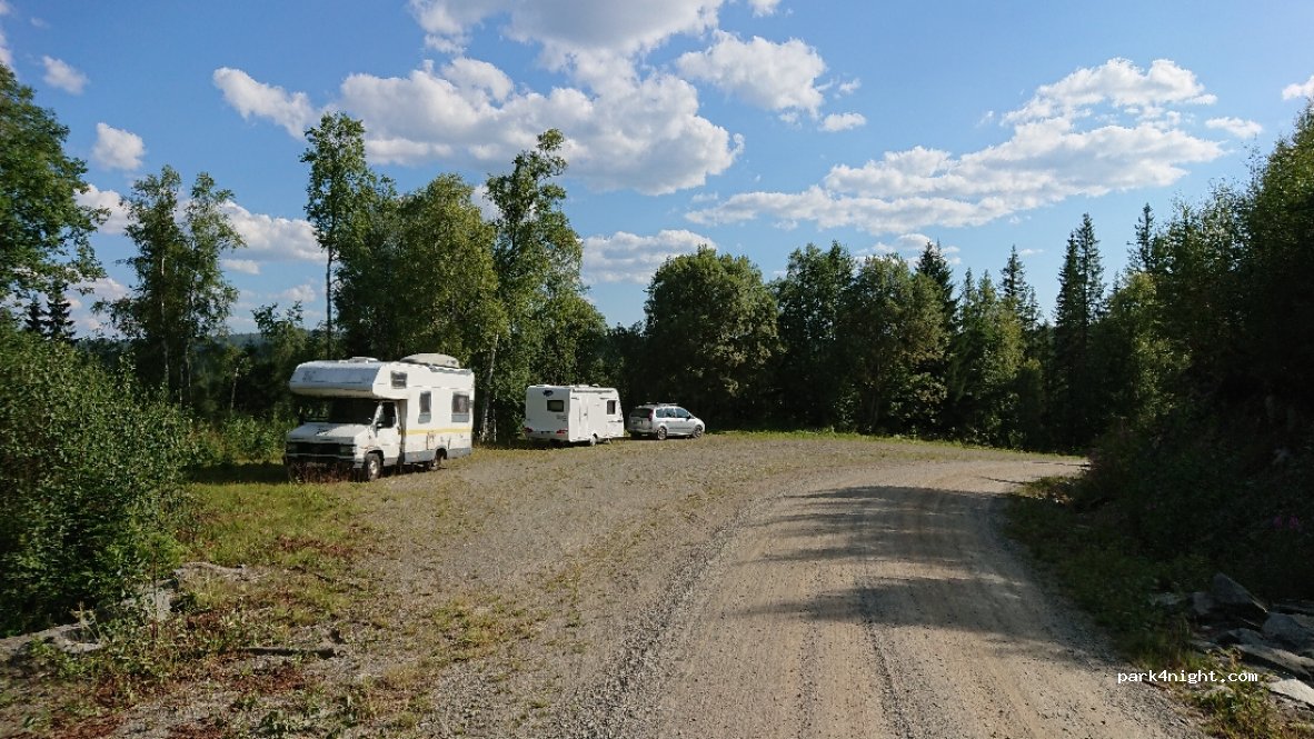 (7520) Stjørdal - Unnamed Road — foto