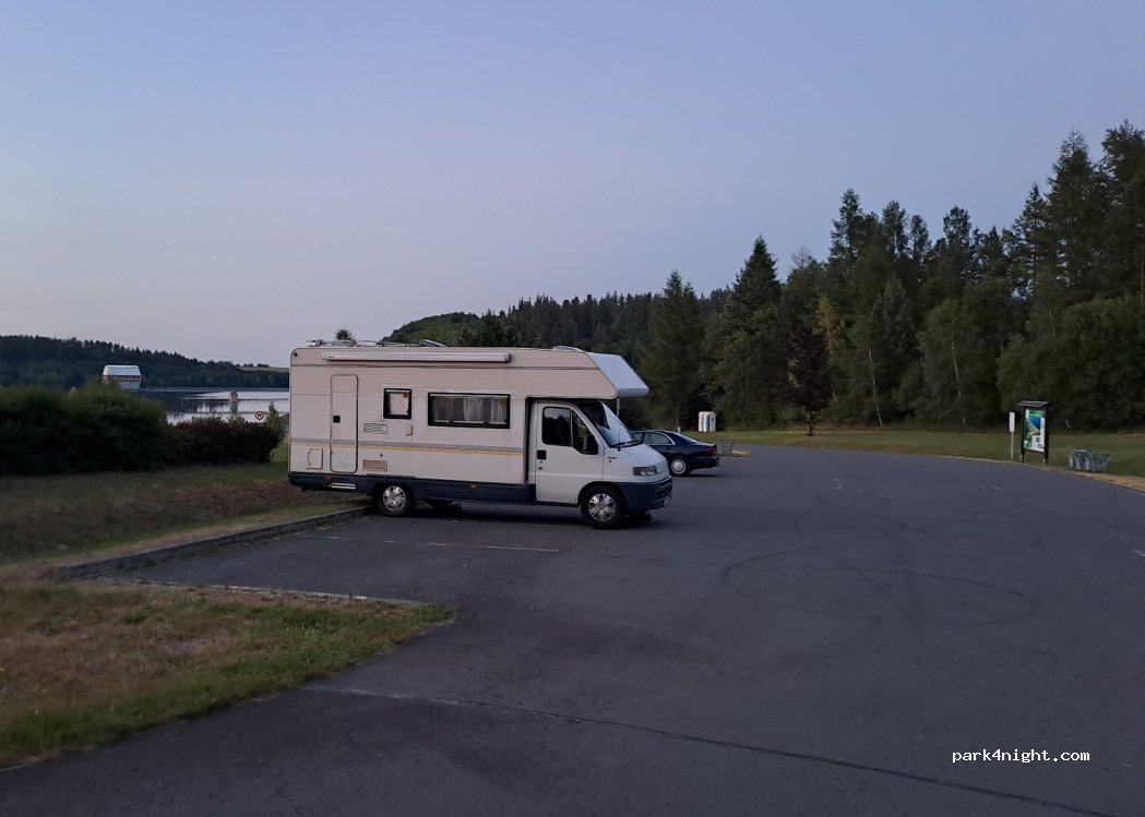 (793 68) Bílčice - 452 — foto 2