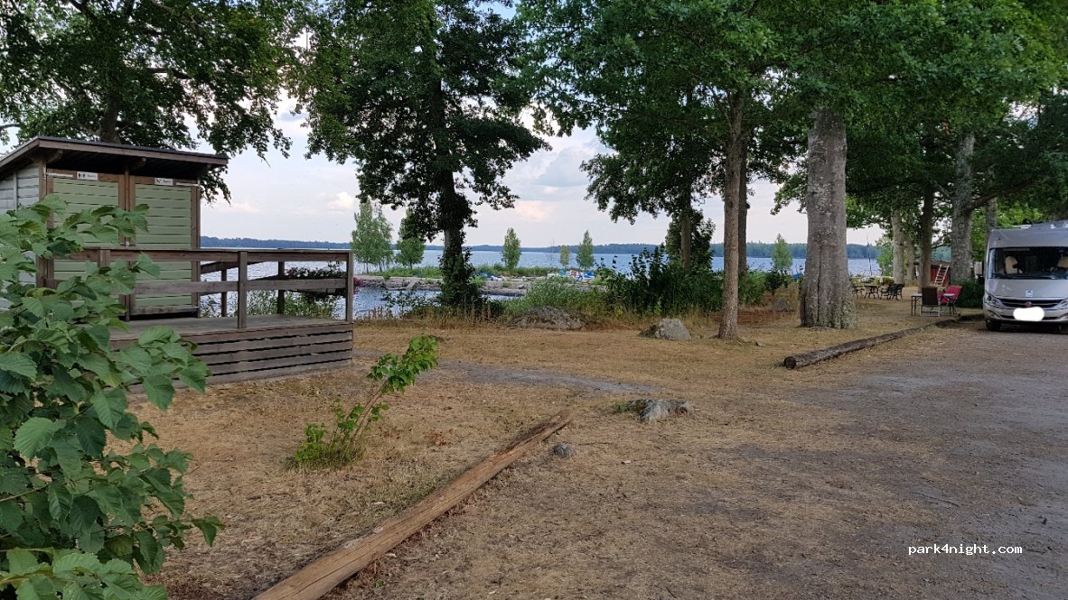 (342 53)  - 37 Banvallsleden — foto