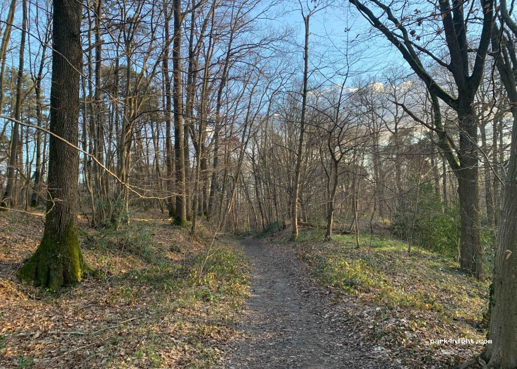 (78320) Lévis-Saint-Nom - Chemin des 6 Croix — foto 2