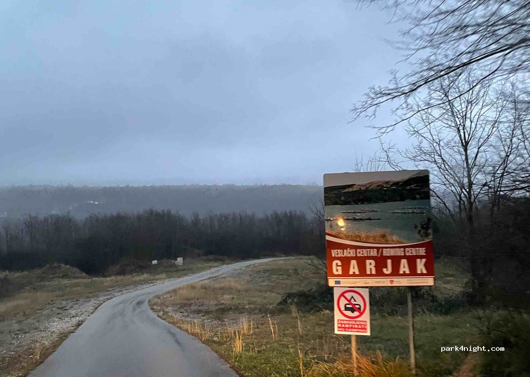 (21236) Garjak - Unnamed Road — foto 4