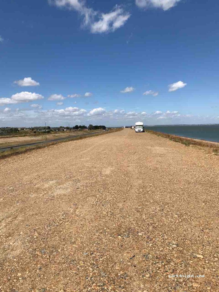 (ME12 2BX) Sheerness - 155 Marine Parade — foto