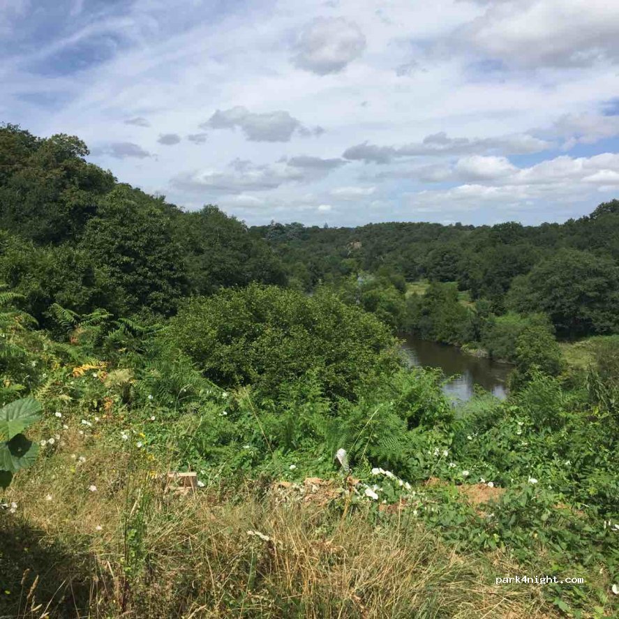 (85130) Tiffauges - La Roche — foto 4