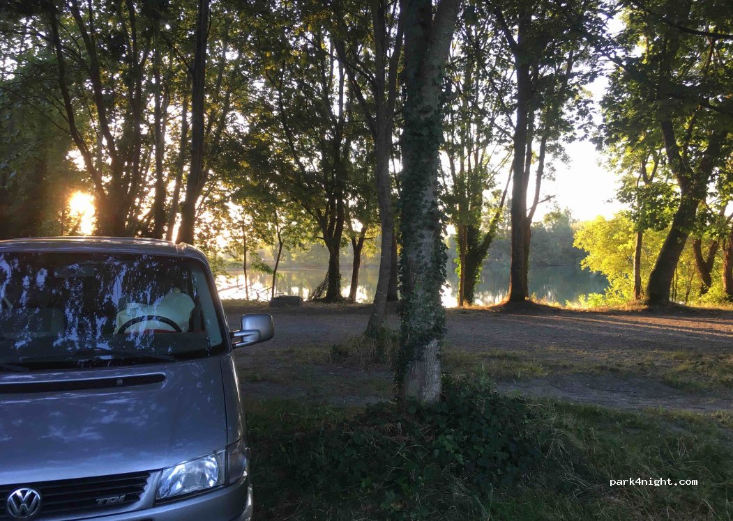(65460) Bazet - Devant la Gaou — foto 3