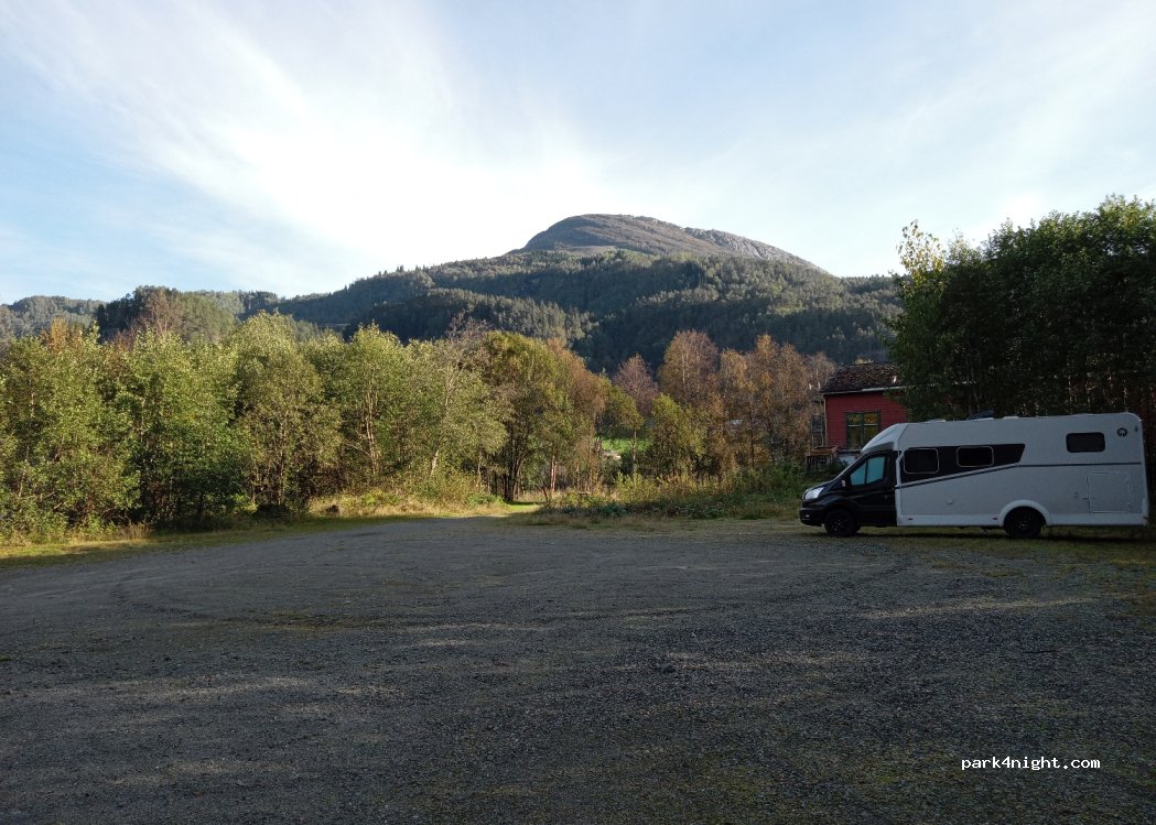 Evanger Bobilparkering — foto 3