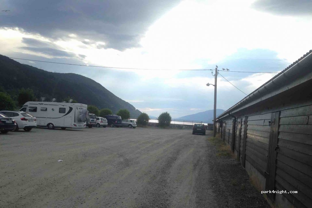 (6770)  - Sjøgata — foto 2